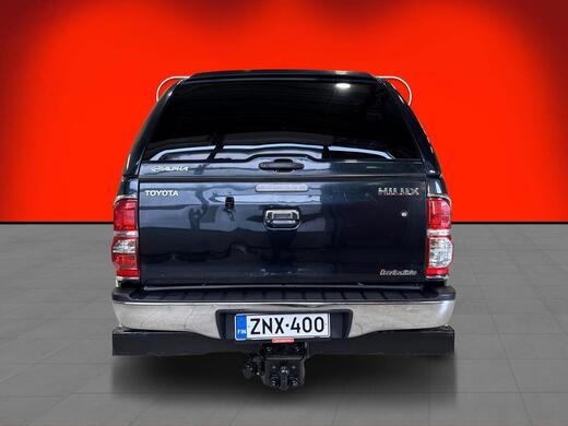 Toyota Hilux vaihtoauto