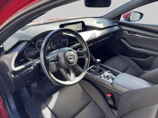 Mazda 3 vaihtoauto