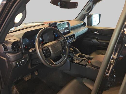 Toyota Land Cruiser vaihtoauto