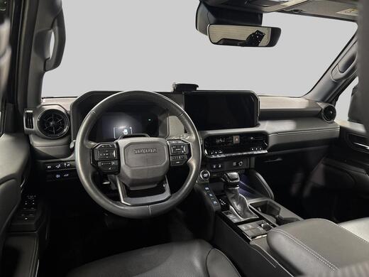 Toyota Land Cruiser vaihtoauto