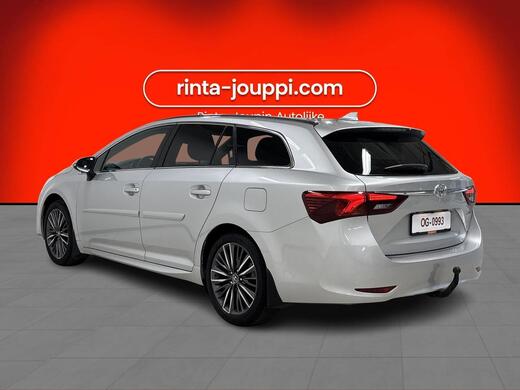 Toyota Avensis vaihtoauto