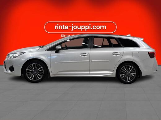 Toyota Avensis vaihtoauto