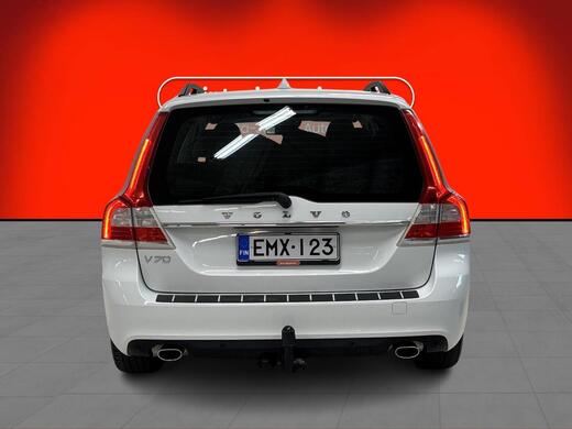 Volvo V70 vaihtoauto