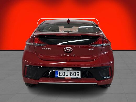 Hyundai IONIQ hybrid vaihtoauto