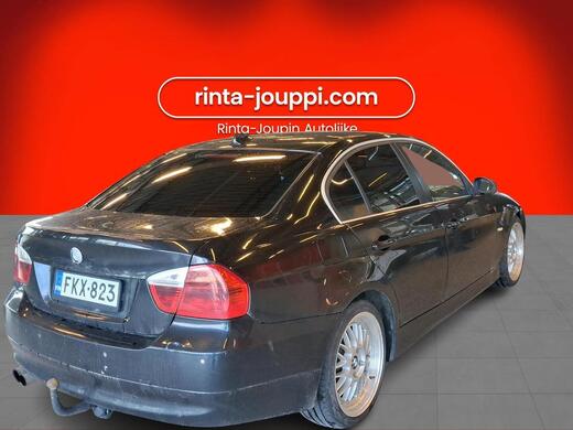BMW 330 vaihtoauto