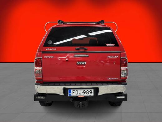 Toyota Hilux vaihtoauto