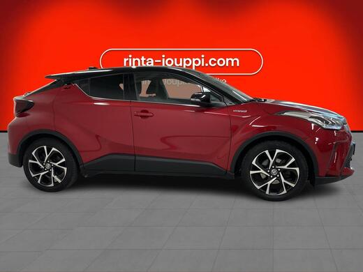Toyota C-HR vaihtoauto