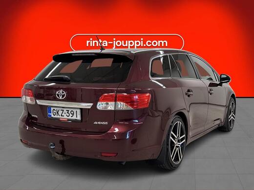 Toyota Avensis vaihtoauto