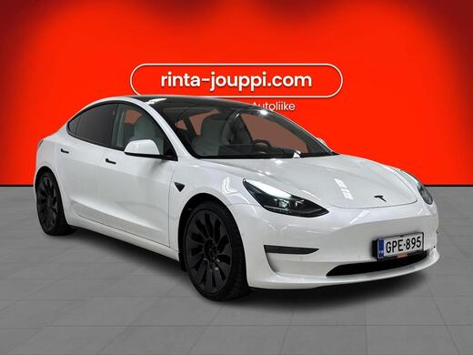 Tesla Model 3 vaihtoauto