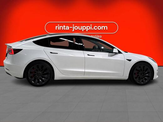 Tesla Model 3 vaihtoauto