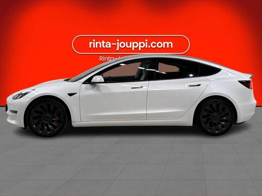 Tesla Model 3 vaihtoauto