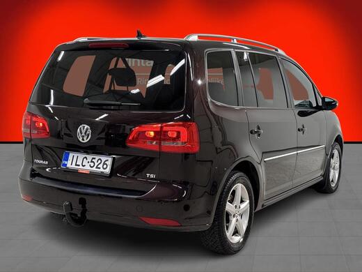 Volkswagen Touran vaihtoauto
