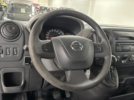 Nissan NV400 vaihtoauto