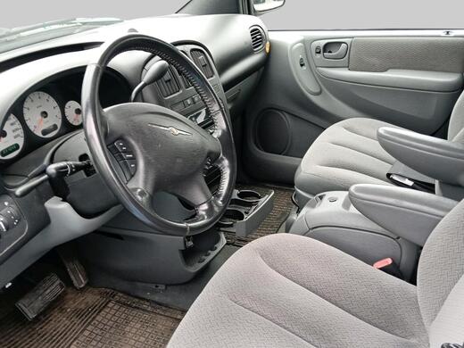 Chrysler Voyager vaihtoauto