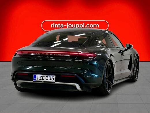 Porsche Taycan vaihtoauto