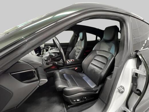 Porsche Taycan vaihtoauto