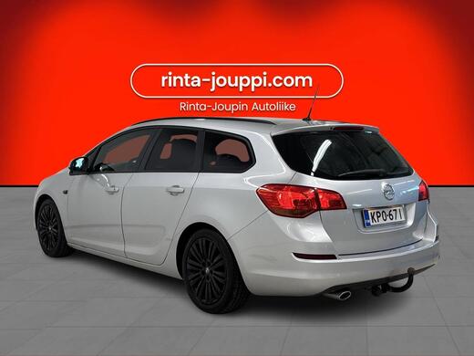 Opel Astra vaihtoauto