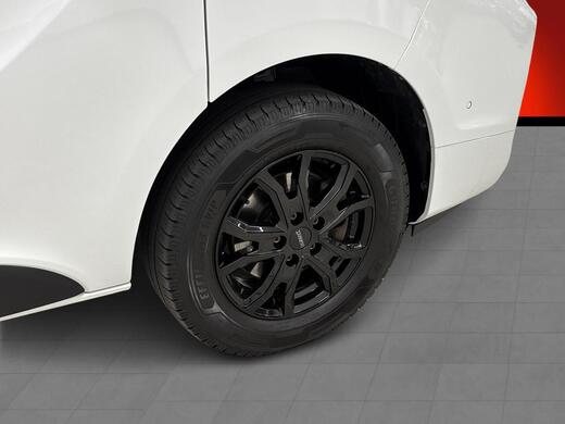 Nissan Primastar vaihtoauto