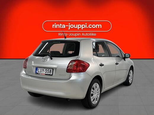 Toyota Auris vaihtoauto