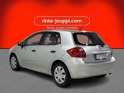 Toyota Auris vaihtoauto