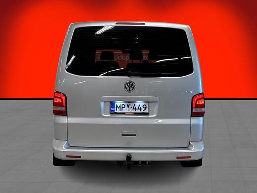 Volkswagen Caravelle vaihtoauto