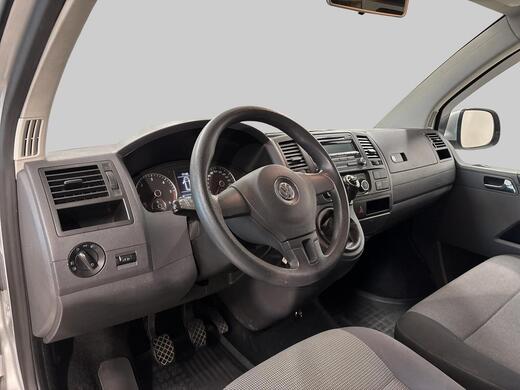 Volkswagen Caravelle vaihtoauto