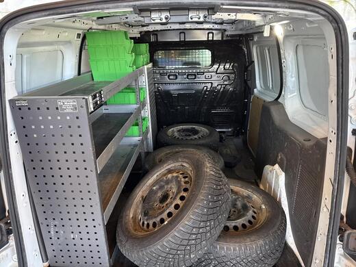 Ford Transit Connect vaihtoauto