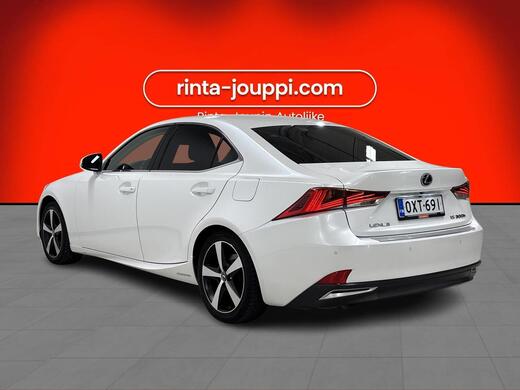 Lexus IS vaihtoauto