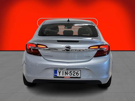 Opel Insignia vaihtoauto