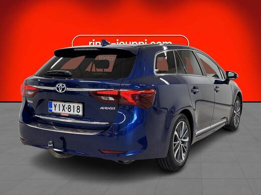 Toyota Avensis vaihtoauto