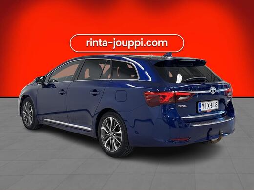 Toyota Avensis vaihtoauto