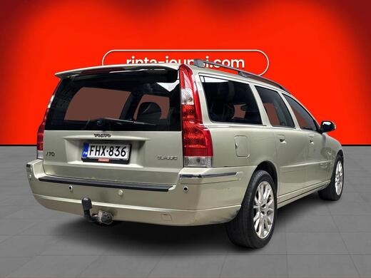 Volvo V70 vaihtoauto