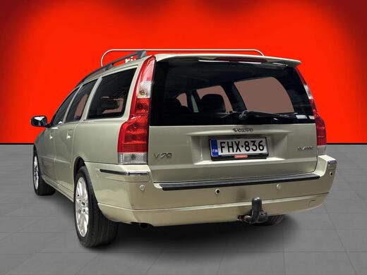 Volvo V70 vaihtoauto