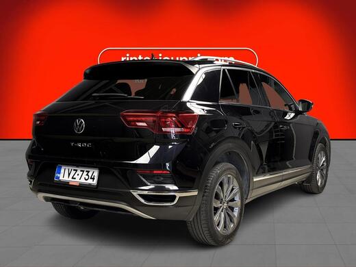 Volkswagen T-Roc vaihtoauto