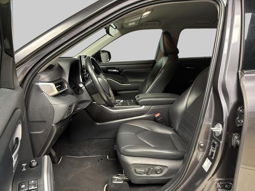 Toyota Land Cruiser vaihtoauto