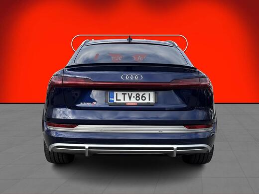 Audi e-tron vaihtoauto
