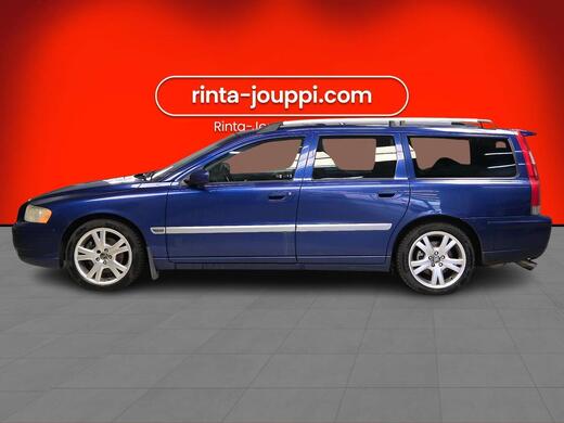 Volvo V70 vaihtoauto