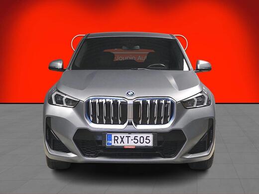 BMW iX1 vaihtoauto