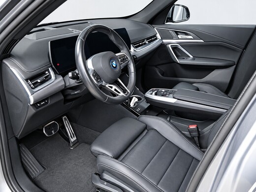 BMW iX1 vaihtoauto