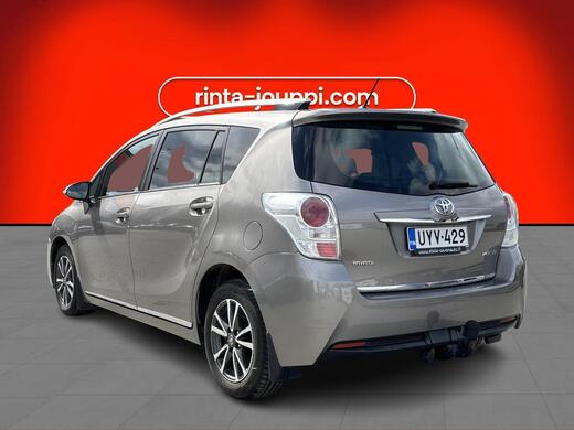 Toyota Verso vaihtoauto