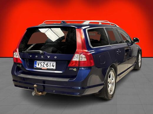 Volvo V70 vaihtoauto