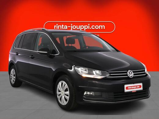 Volkswagen Touran vaihtoauto