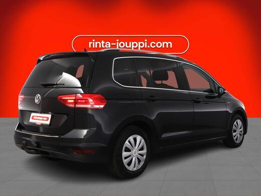 Volkswagen Touran vaihtoauto