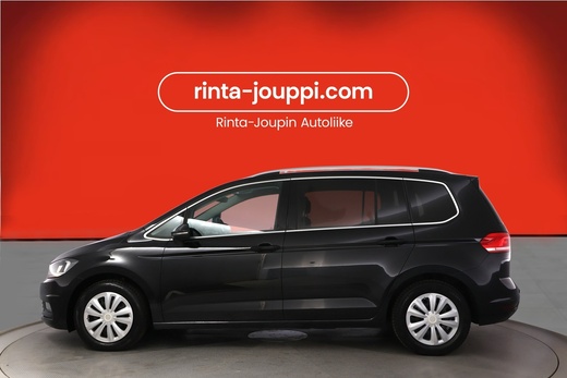 Volkswagen Touran vaihtoauto
