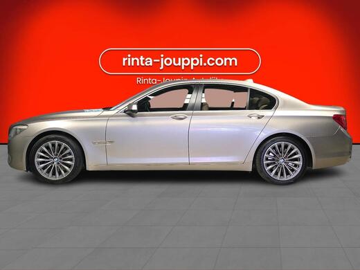 BMW 740 vaihtoauto