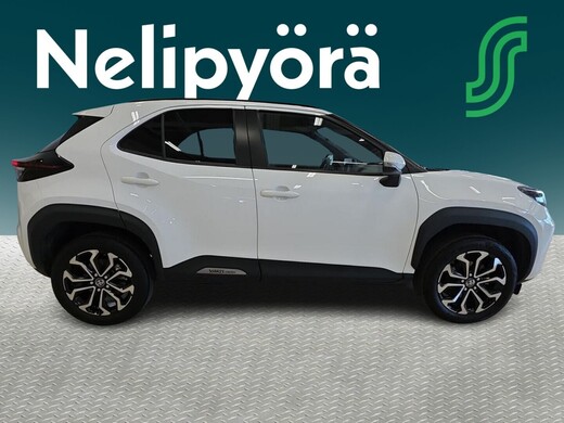 Toyota Yaris Cross vaihtoauto
