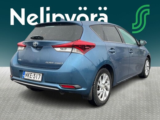 Toyota Auris vaihtoauto
