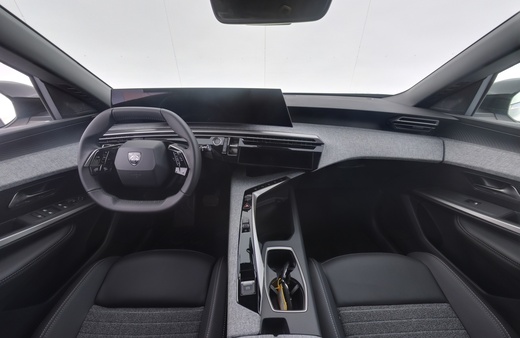 Peugeot 5008 vaihtoauto