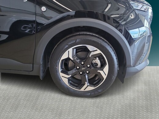 Ford Tourneo Courier vaihtoauto