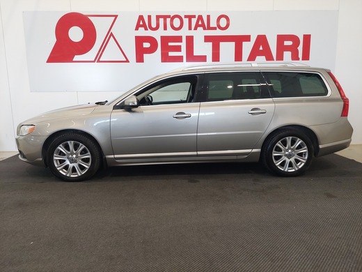 Volvo V70 vaihtoauto